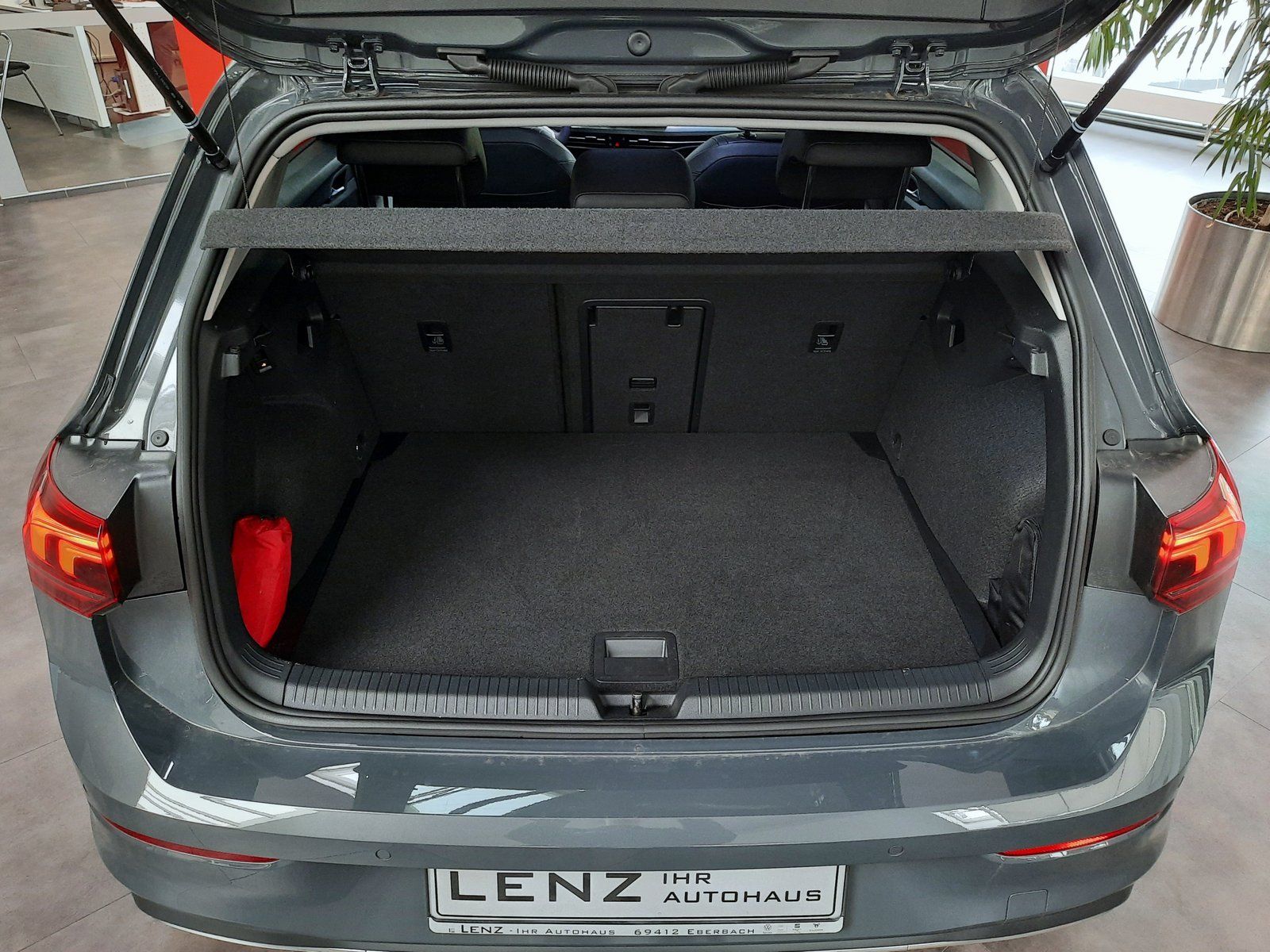 Fahrzeugabbildung Volkswagen Golf TSI Goal DSG *AHK*Cam*LED*App-Conn*Sitzhzg*