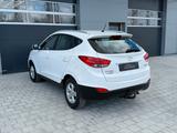 Hyundai ix35 | AHK PDC BLUE etc. | TÜV & Service neu - Hyundai ix35 mit Benzin-Antrieb