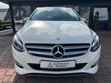 Mercedes-Benz B 220 CDI URBAN*HARMANN&KARDON*STANDH*R-CAM* - gebrauchte Mercedes-Benz B 220 aus dem Jahr 2015
