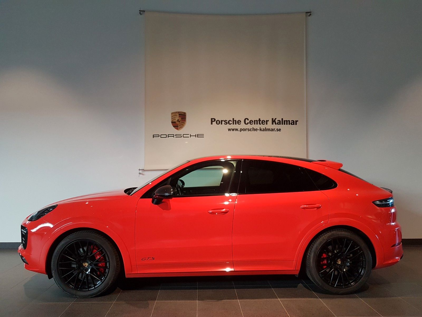 PORSCHE Cayenne Coupe GTS 1 Hand Lava Orange See Options