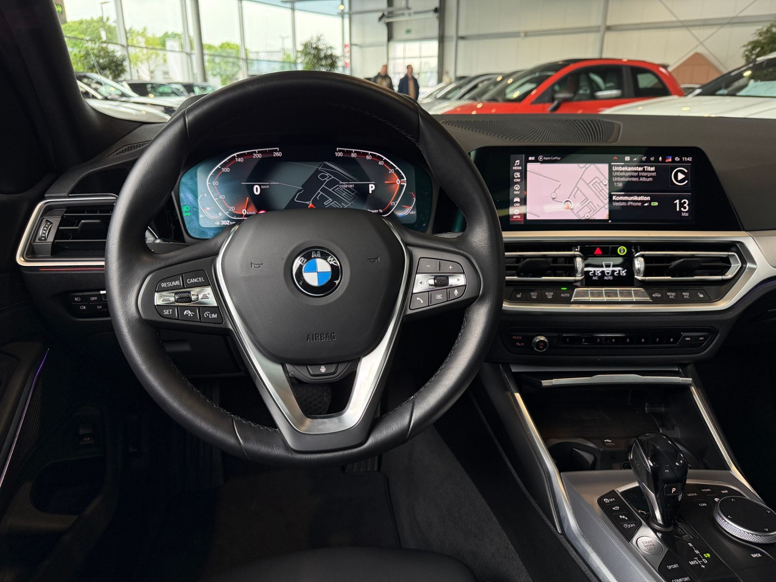 Fahrzeugabbildung BMW 320i  Sport Line GSD ACC HUD LASER 360°