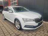 Skoda Superb 2.0 TDI Combi Ambition Navi - Skoda Superb Gebrauchtwagen in München