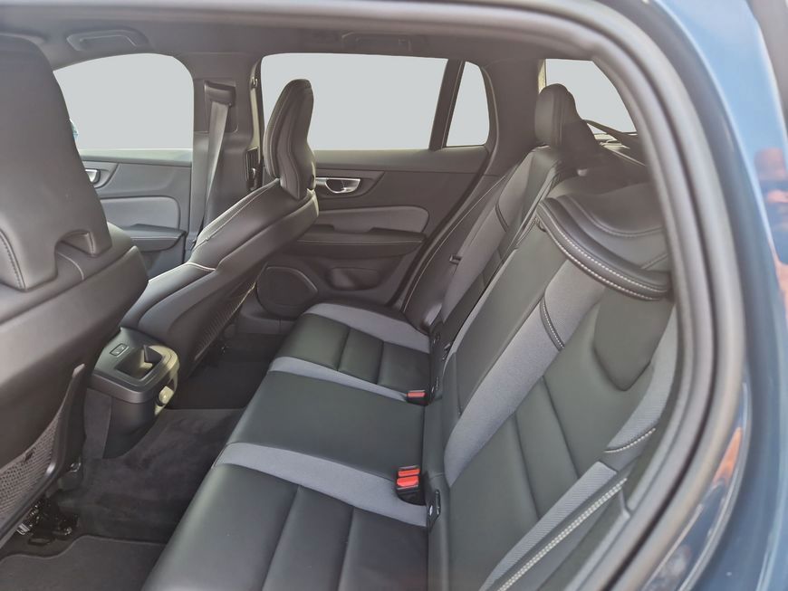 Volvo V60 B4 B DKG Plus Bright Teil-Leder Audio HK 360 foto 10