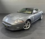Jaguar XKR S/C Coupe - - graue Jaguar XKR