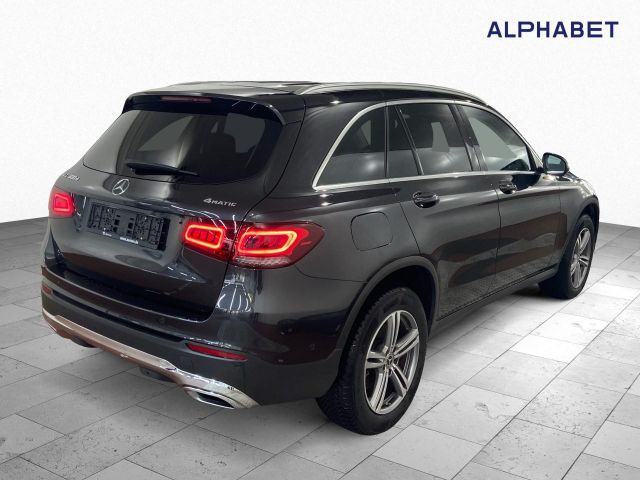 Mercedes-Benz GLC 300 d 4Matic AHK StHz ACC BLIS El.Heckkl.