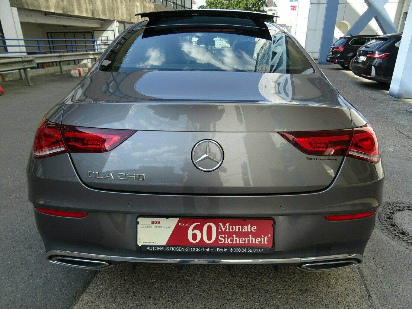 Mercedes-Benz CLA 250 AMG Line 7G-Tronic,Modell 2022,Leder,Pan