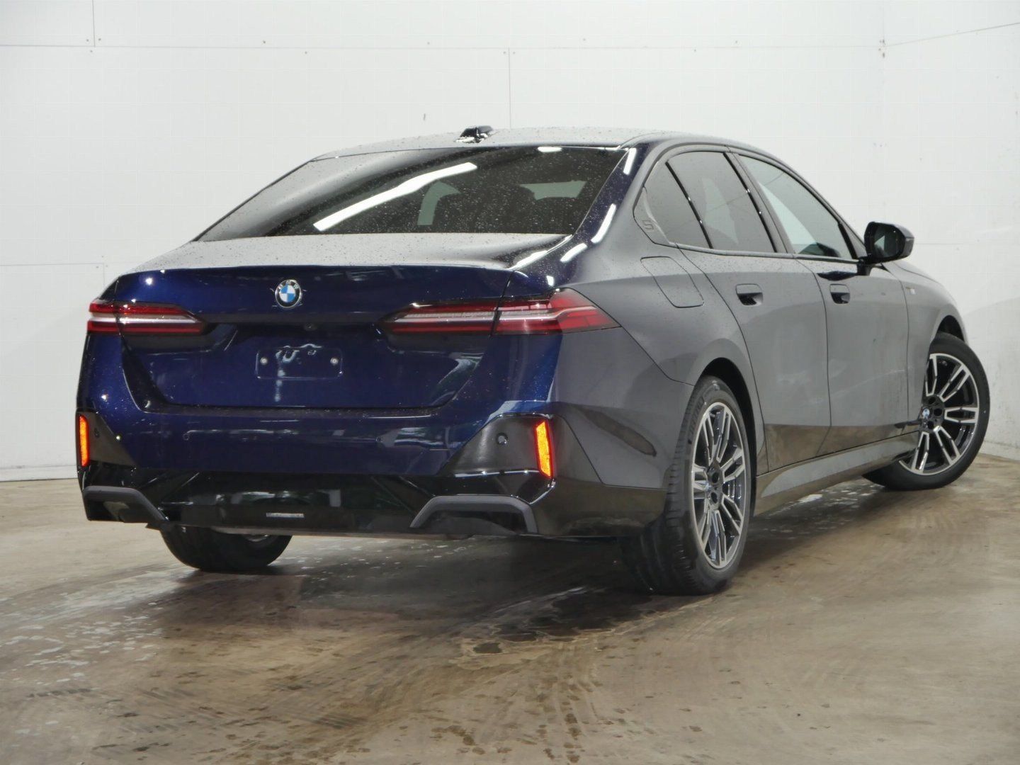 Fahrzeugabbildung BMW 520i M Sportpaket | Lenkradheizung | Sitzbelüftu