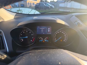 Ford Kuga - 8