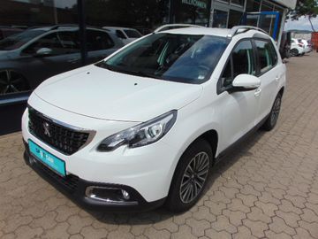 Fotografie Peugeot 2008 Active Autom.