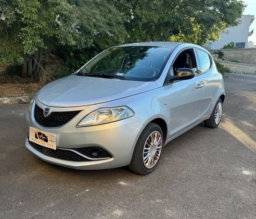 Image of Lancia Ypsilon