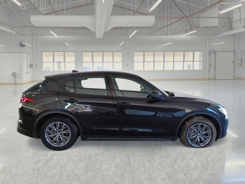 Alfa Romeo ALFA ROMEO STELVIO 2.2 TD 160 CV SUPER BUSINESS  imagem 3