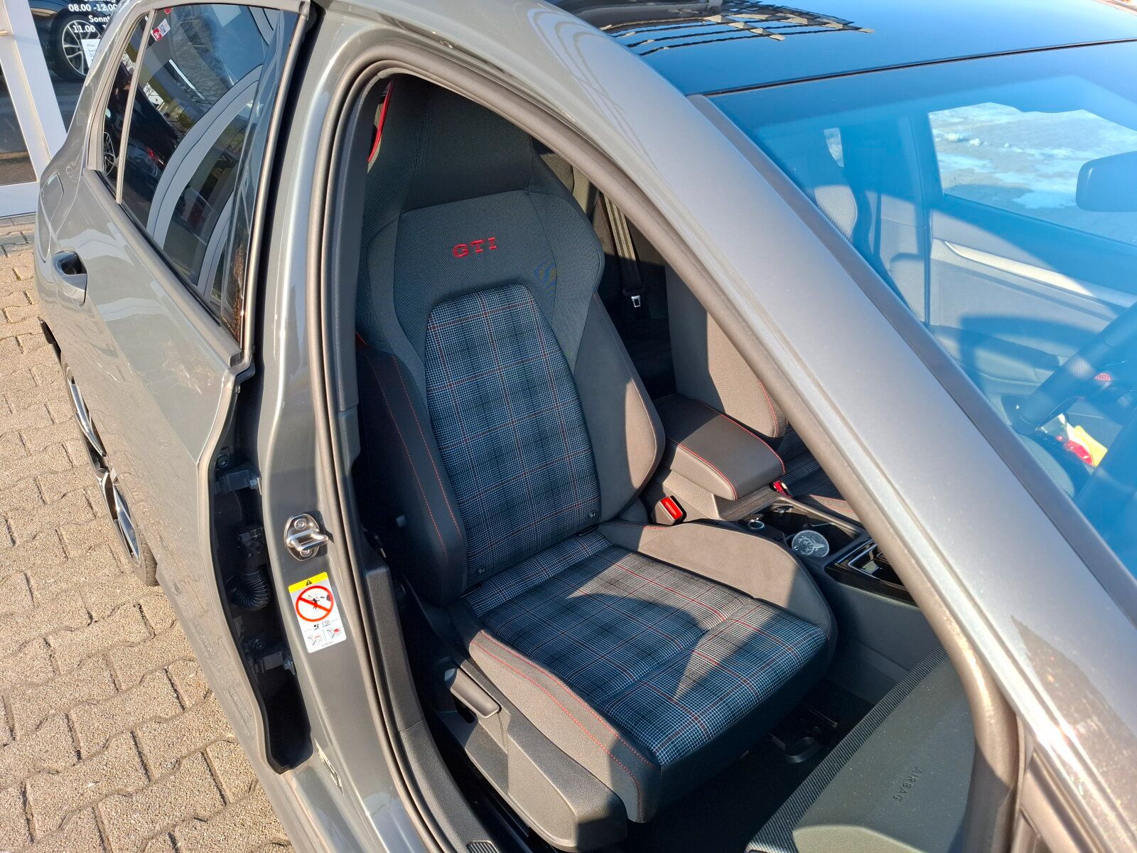 Volkswagen Golf VIII 2.0 TSI GTI Ausstattung GTI Distronic foto 5