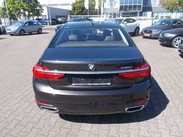 BMW 730 - 6