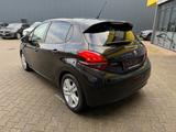 Peugeot 208 Signature/PANO/AUTOMATIK/KLIMA/SHZ/ - Peugeot 208 Gebrauchtwagen
