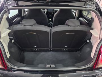 Peugeot 108 - 10