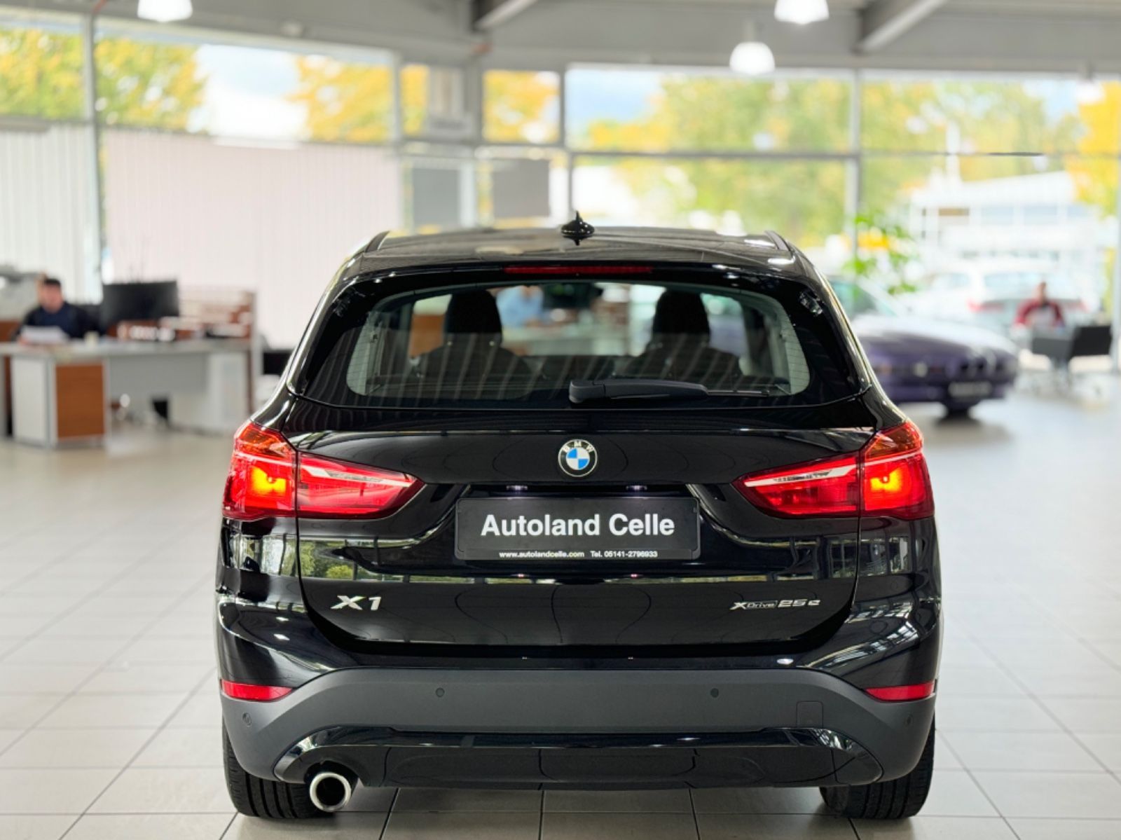 Fahrzeugabbildung BMW X1 xD25e Parkassist DAB Navi Geschwindigkeitsreg