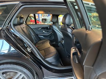 Mercedes-Benz C 180 *TÜVSERVICE NEU*TEMPO*NAV*LED*SZHZ*