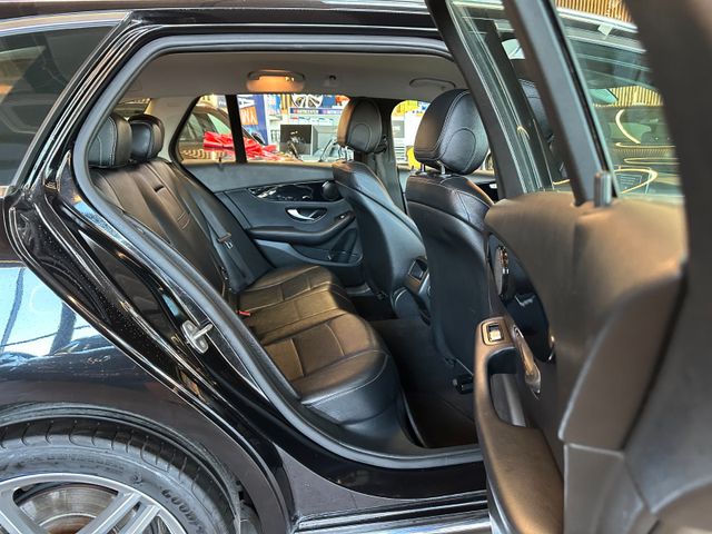 Mercedes-Benz C 180 *TÜVSERVICE NEU*TEMPO*NAV*LED*SZHZ*