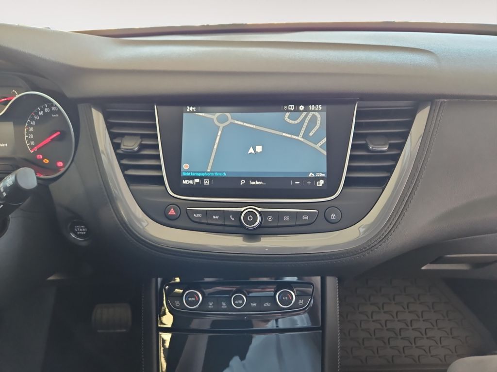 Fahrzeugabbildung Opel Grandland X Plug-in-Hybrid 1.6 DI 224 PS Ultimat