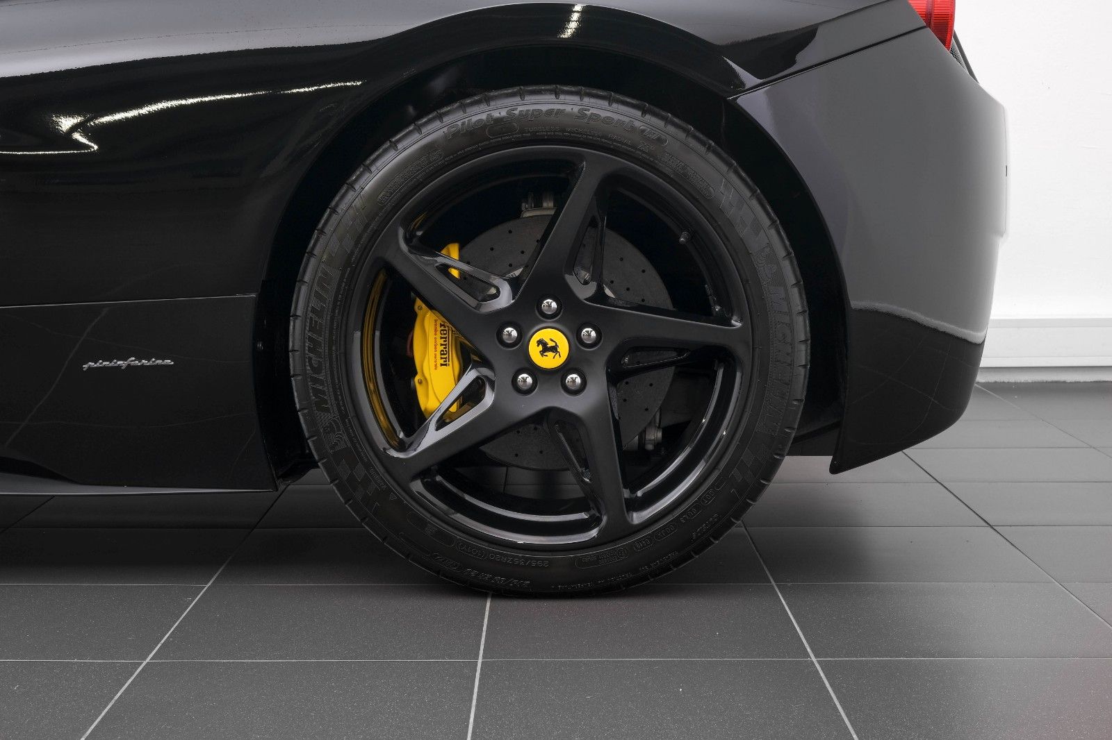 Fahrzeugabbildung Ferrari 458 Spider  TECH/OPT TOP