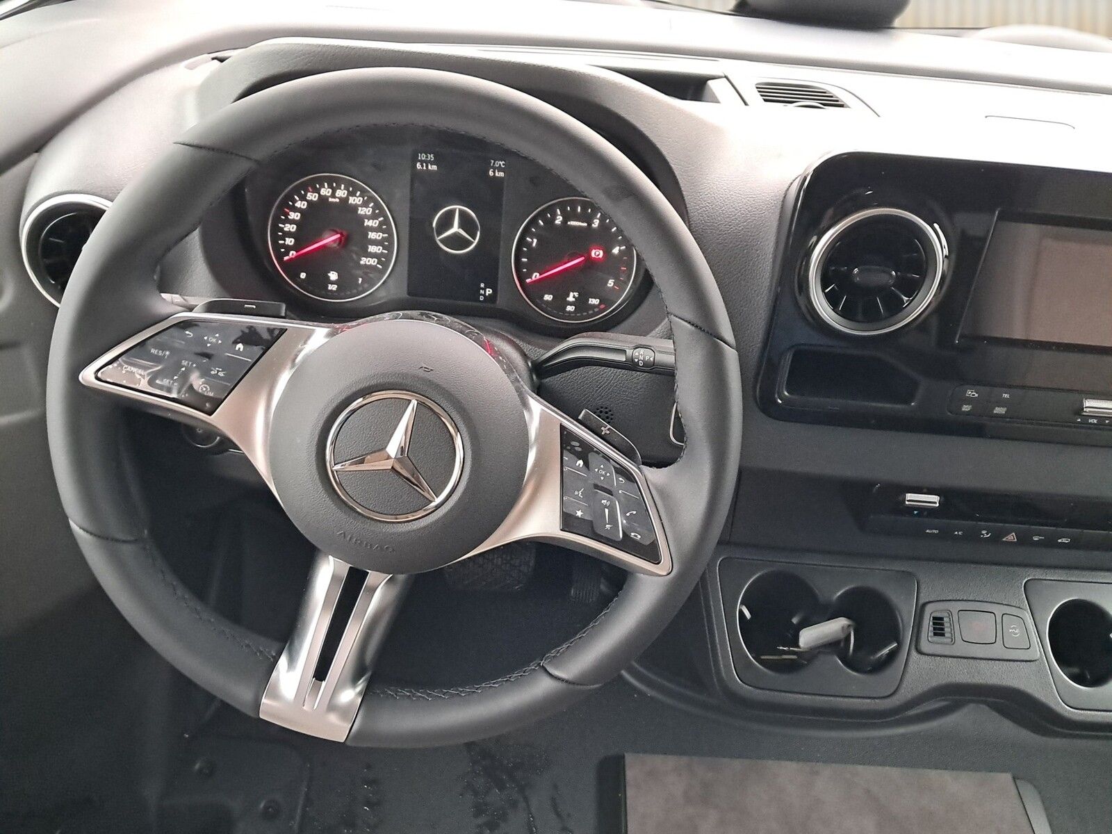 Fahrzeugabbildung Malibu I 450 RB LE comfort Navigation, RFK, TV