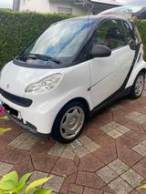 Smart ForTwo coupé 0.8 cdi pure pure - Smart ForTwo Pure mit Diesel-Antrieb