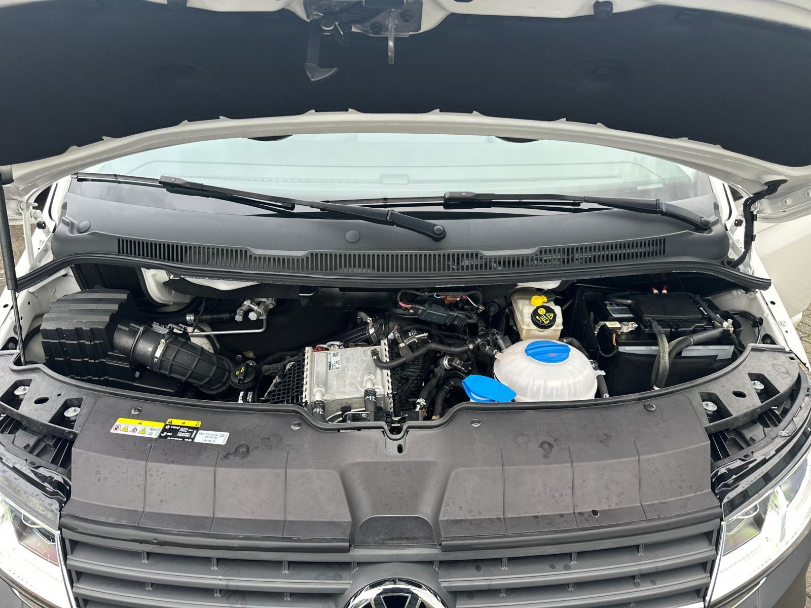 Volkswagen T6 Kombi - Bild 20