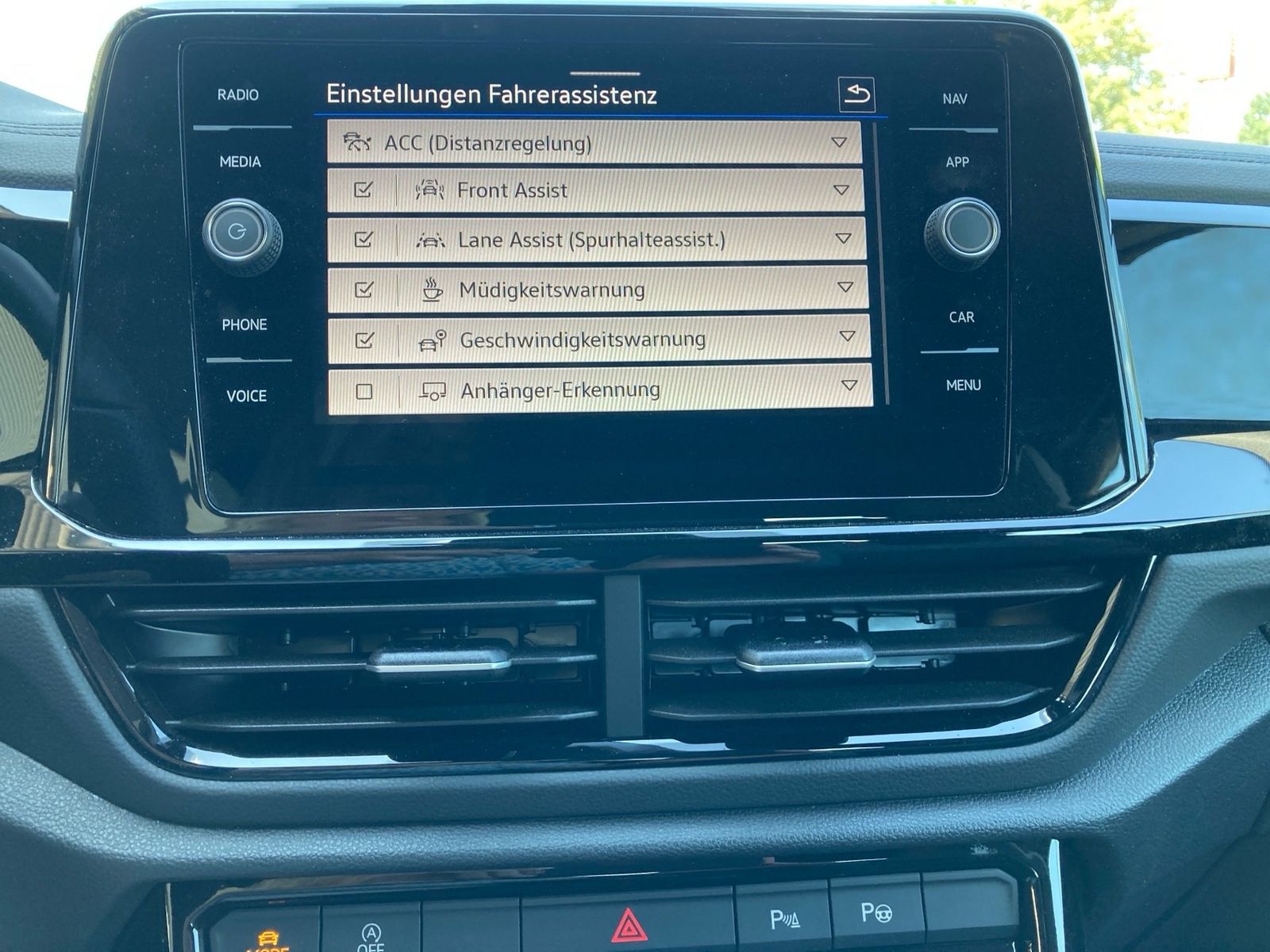 Volkswagen T-Roc - Bild 18
