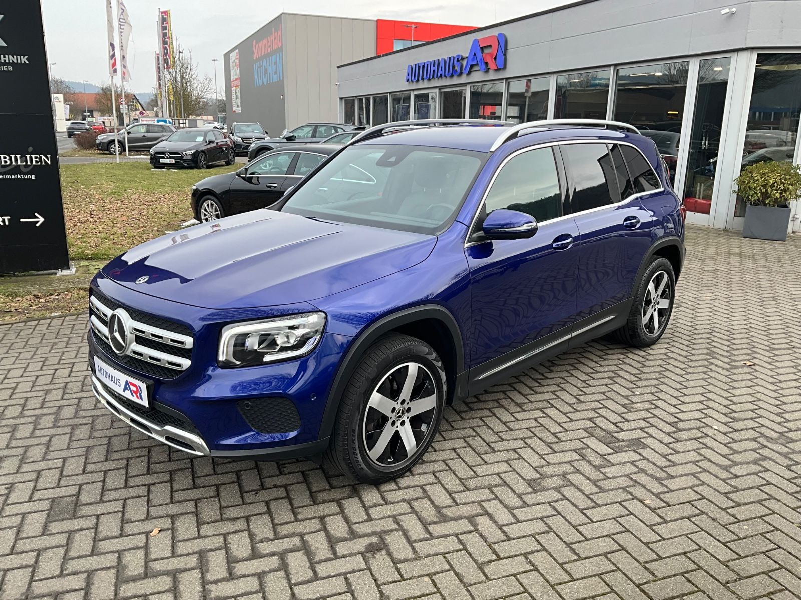 MERCEDES-BENZ GLB 220 d 4Matic