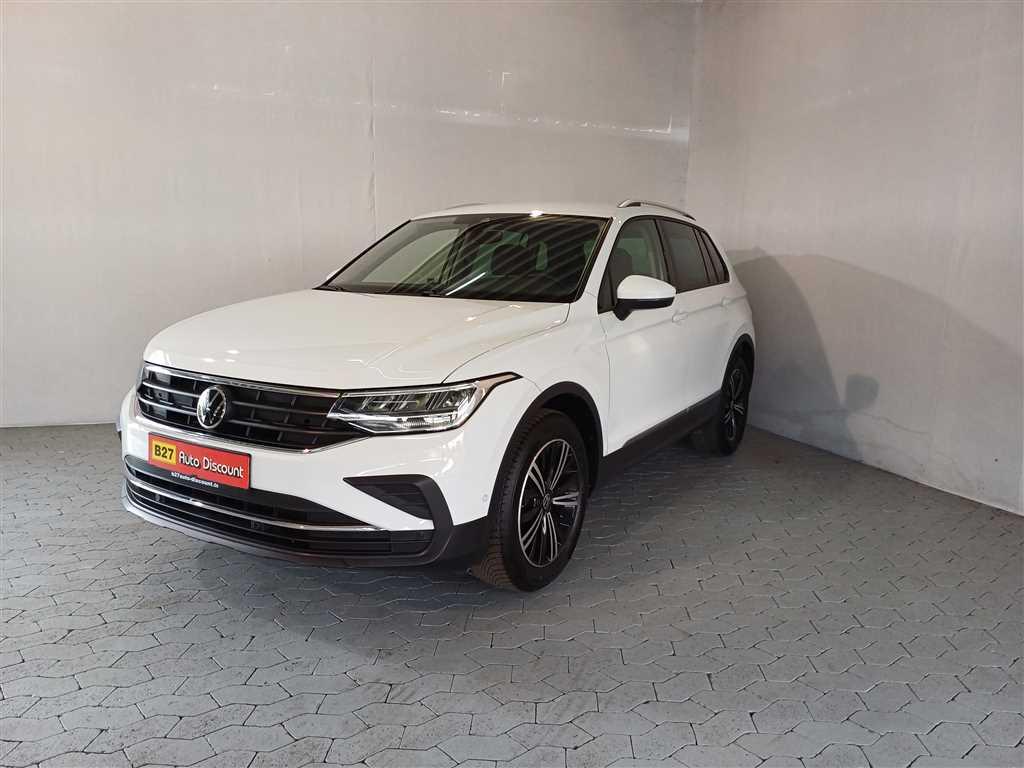 Volkswagen Tiguan 1.5 TSI Active NAVI+LED+SHZ