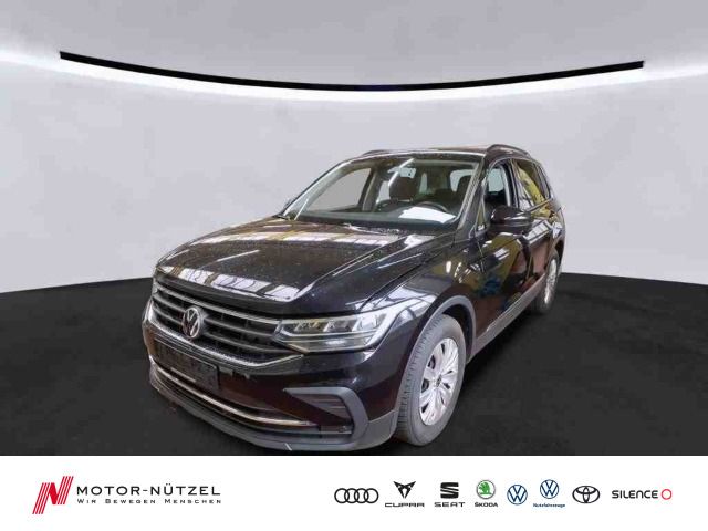 Volkswagen Tiguan 1.5 TSI LIFE LED+NAVI+APP+DAB+ACC+SHZ+PDC