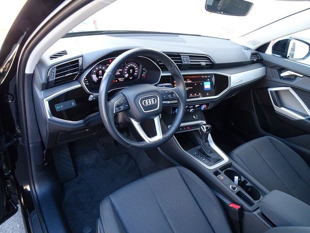 Q3 35 TFSI S-tronic