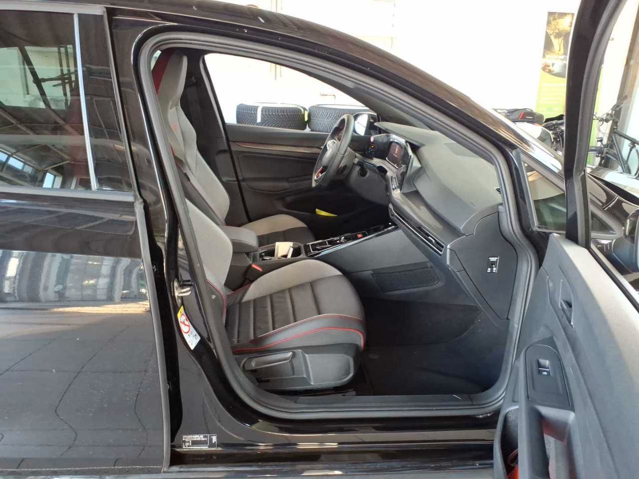 Volkswagen Golf GTI Clubsport 2.0 TSI ACC RFK Carplay foto 5