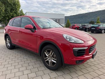 Porsche Cayenne - 4
