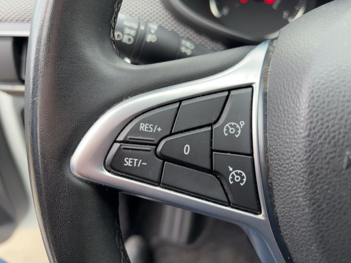 Fahrzeugabbildung Dacia Jogger Comfort TCe 110 ABS Fahrerairbag ESP SERV