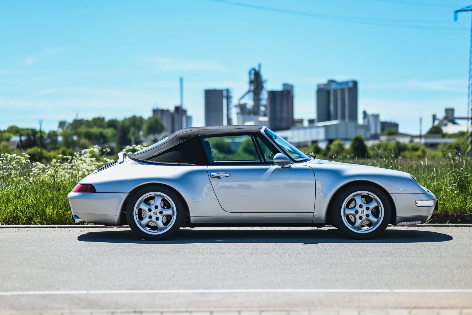Porsche 993 Carrera Cabriolet