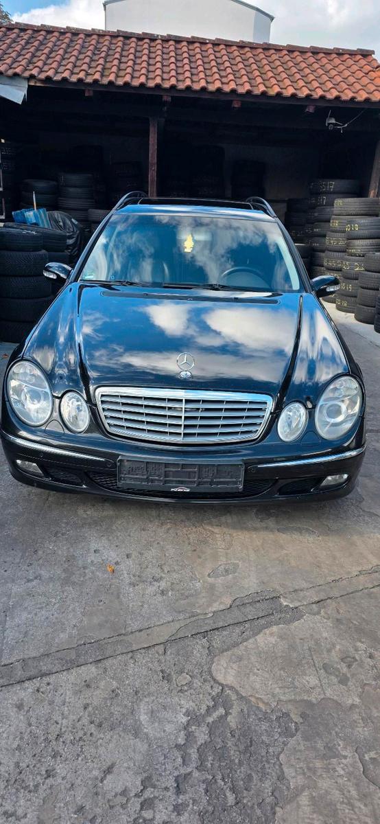 Mercedes-Benz E 280