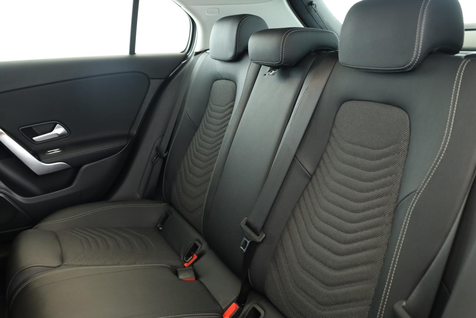 Mercedes-Benz A-Class 4M Progressive Matrix Digi Navi ACC Kam 17, миниатюра 16