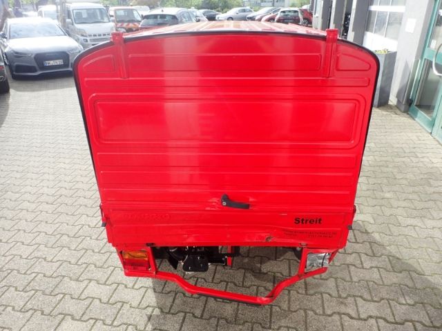 Fahrzeugabbildung Piaggio Ape 50 Kasten rot, 25kmh Version Lieferung in ga