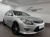 Hyundai i30 Kombi*1.HD*42TKM*Leder*AHK*PDC*EU5*Tempomat* - Hyundai i30 aus 2011 mit Benzin-Antrieb: Kombi