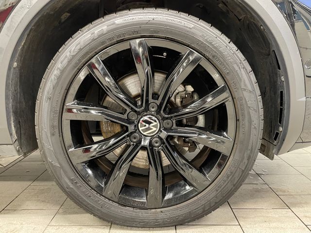T-Roc R-Line 4M 2.0 TDI DSG MATRIX-LED