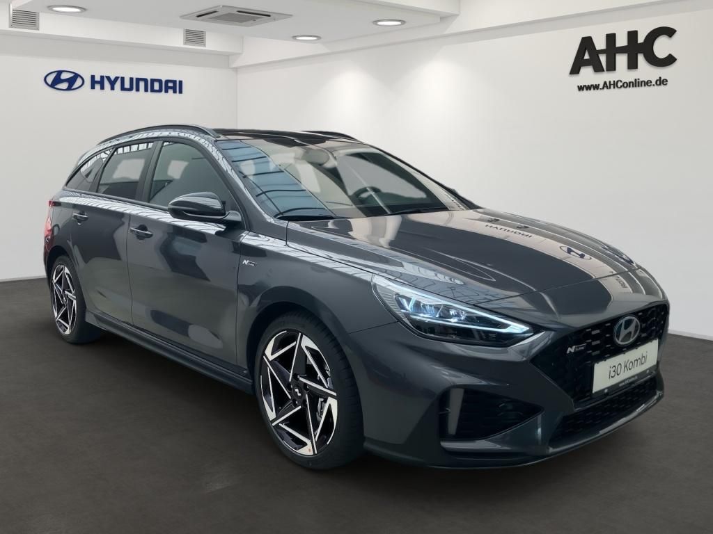 Fahrzeugabbildung Hyundai i30 Kombi 1.5 T-GDI 7-DCT N-Line Pano 2xKlima