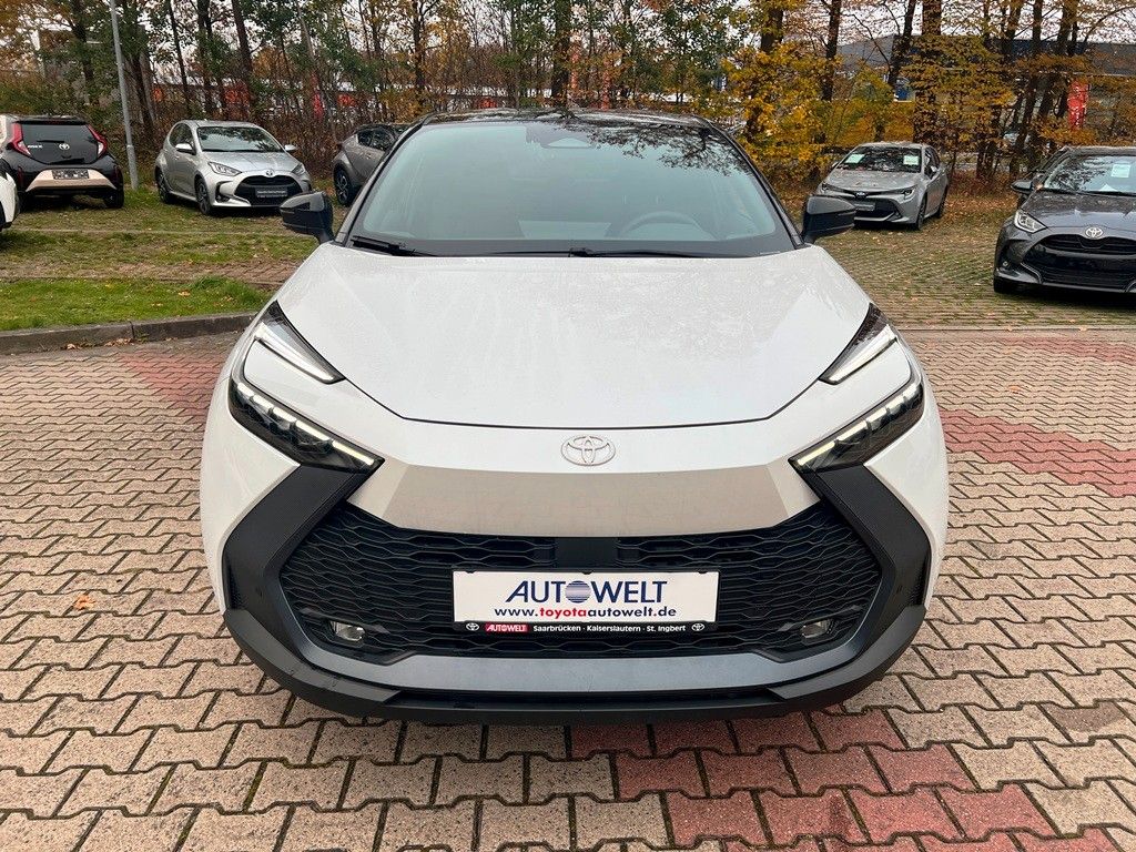 Fahrzeugabbildung Toyota C-HR 2.0 Plug-In Hybrid FWD