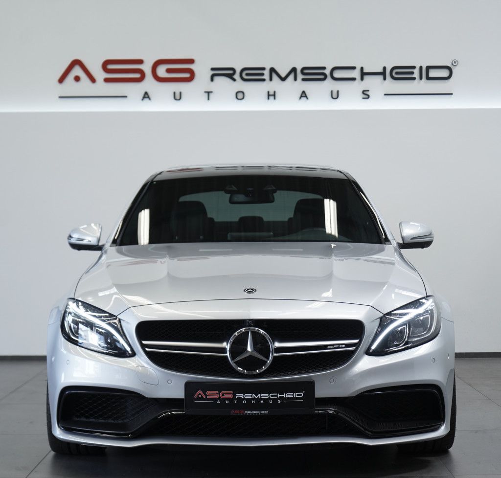 Mercedes Benz C 63 Amg