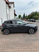 Hyundai Kona Elektro Prime  *Herstellergarantie* - Hyundai KONA Elektro: Privatanbieter
