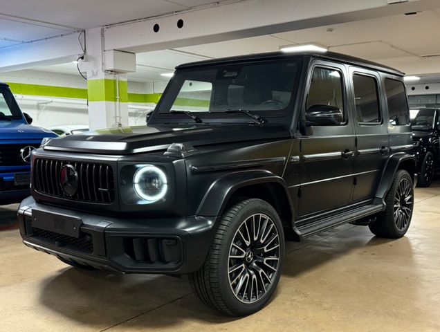 Mercedes-Benz G 63 AMG FACELIFT BLACK&WHITE MAGNO CARBON A22 !