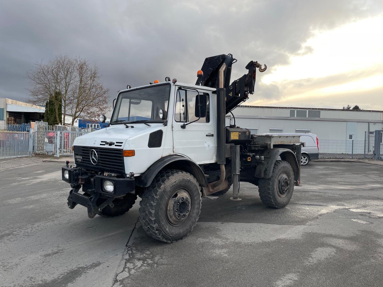 Mercedes-Benz Unimog U1700 Hiab Kran 1165