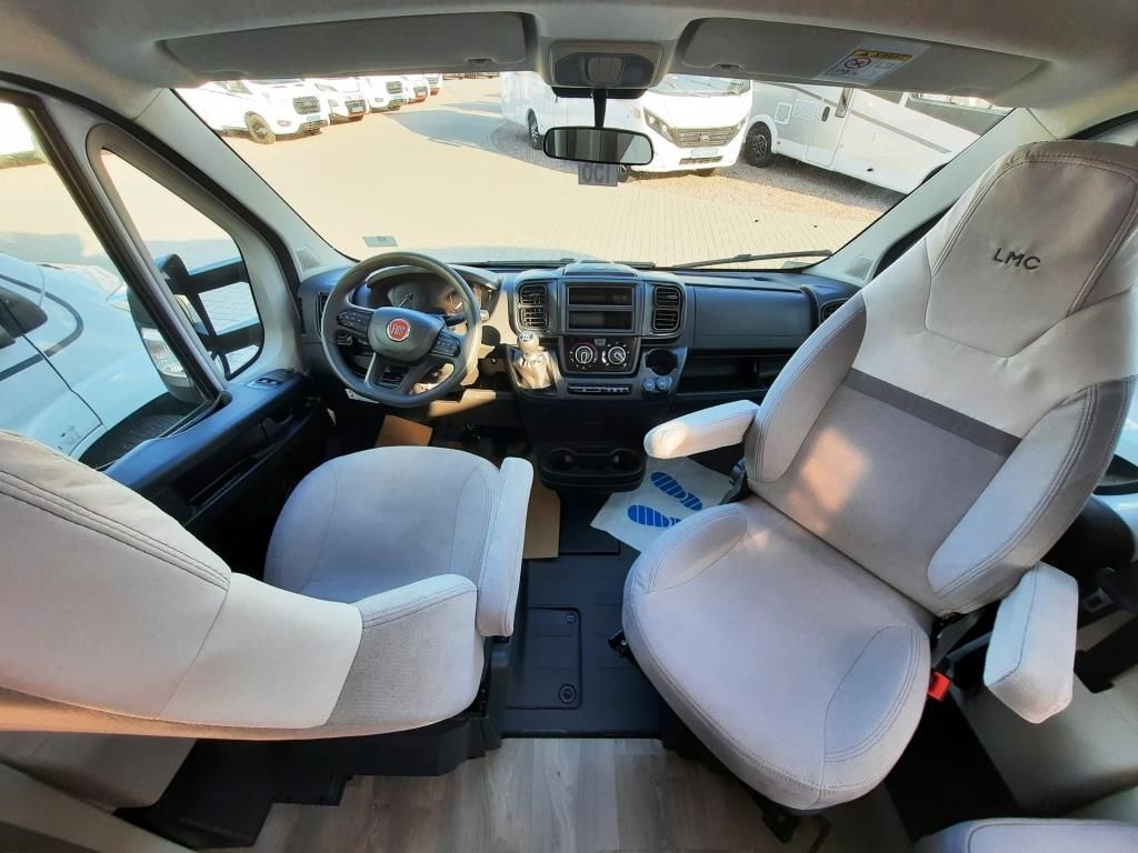 Fahrzeugabbildung LMC Tourer T 660 G Verfüg./Sparen Sie 17.269,- €