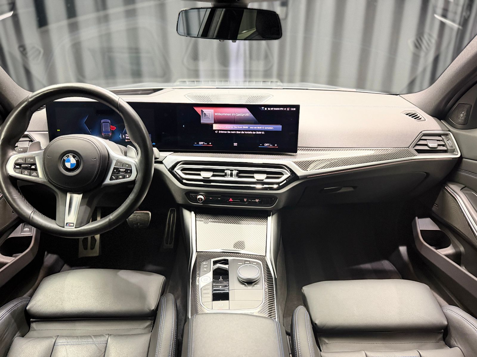 Fahrzeugabbildung BMW M340i Touring xDrive|M-SITZE|360°KAMERA|AHK|VOLL