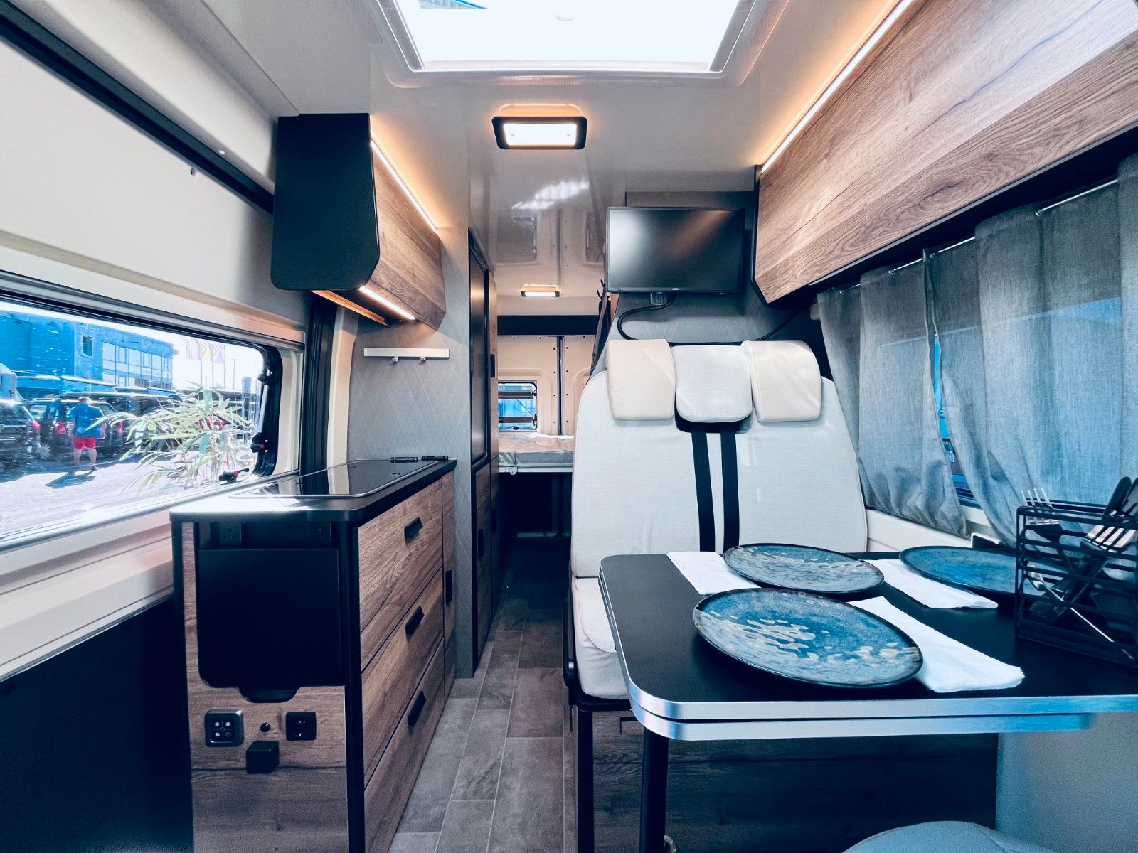 Fahrzeugabbildung XGO X-Van 2 Modell 2026 HERBST DEALS ALL IN